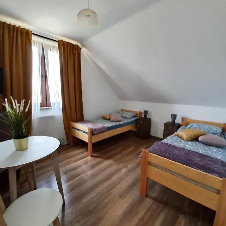 Проживание в семье U Marci *