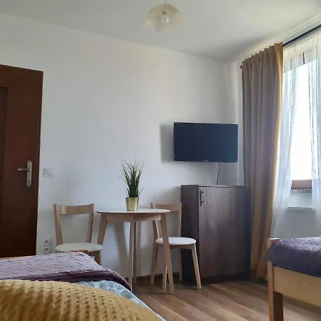U Marci Quarto em Acomodações Particulares Tymien
