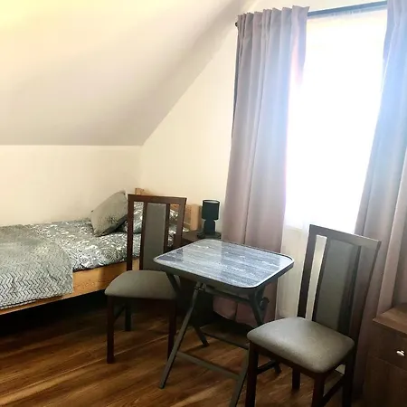 U Marci Quarto em Acomodações Particulares *
